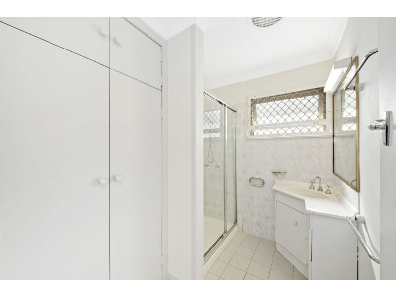 4 Beauval Street, Kedron QLD 4031