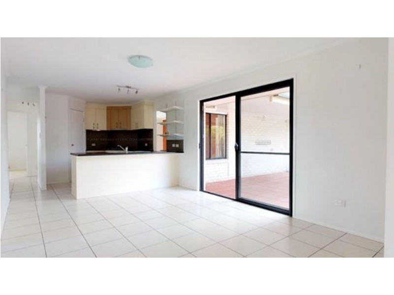 44 Mcandrew Street, Caboolture QLD 4510