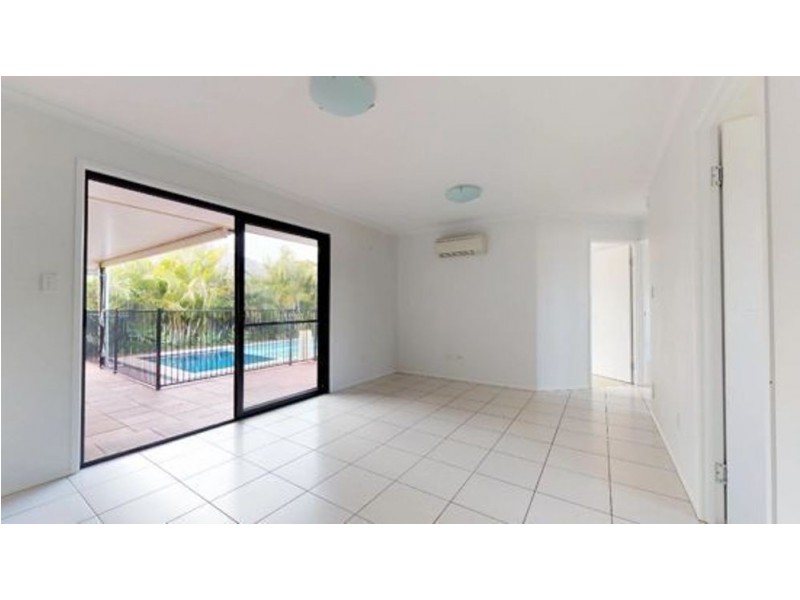 44 Mcandrew Street, Caboolture QLD 4510