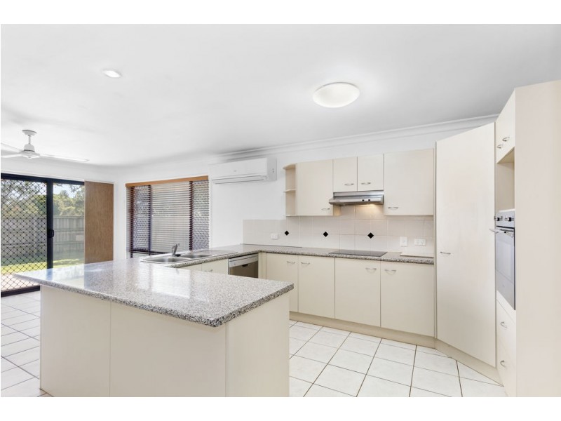 5 Bronze Court, Griffin QLD 4503