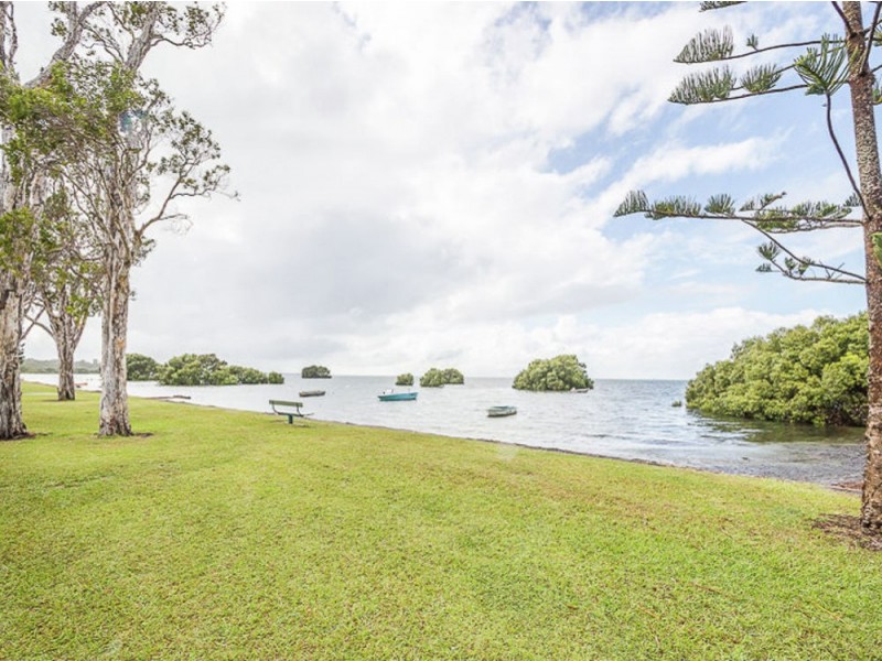 16 May Street, Bribie Island QLD 4507