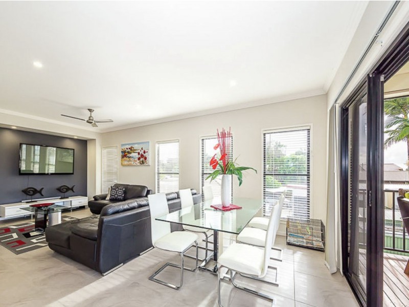 16 May Street, Bribie Island QLD 4507