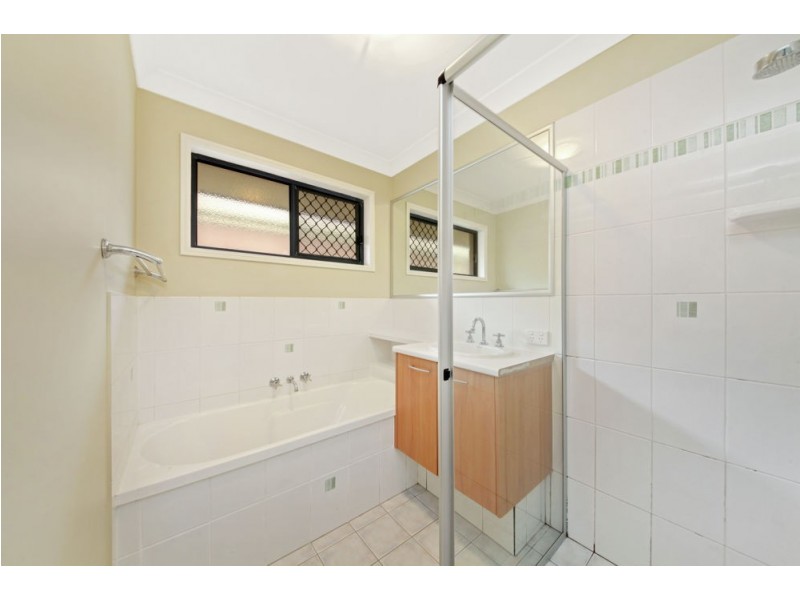 8 Elkington Circuit, North Lakes QLD 4509