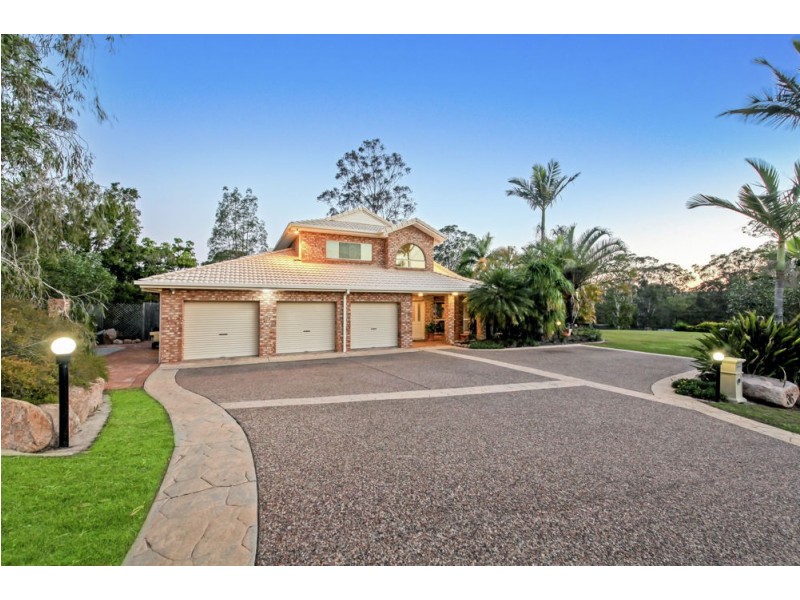 36 Hidden Valley Drive, Eatons Hill QLD 4037