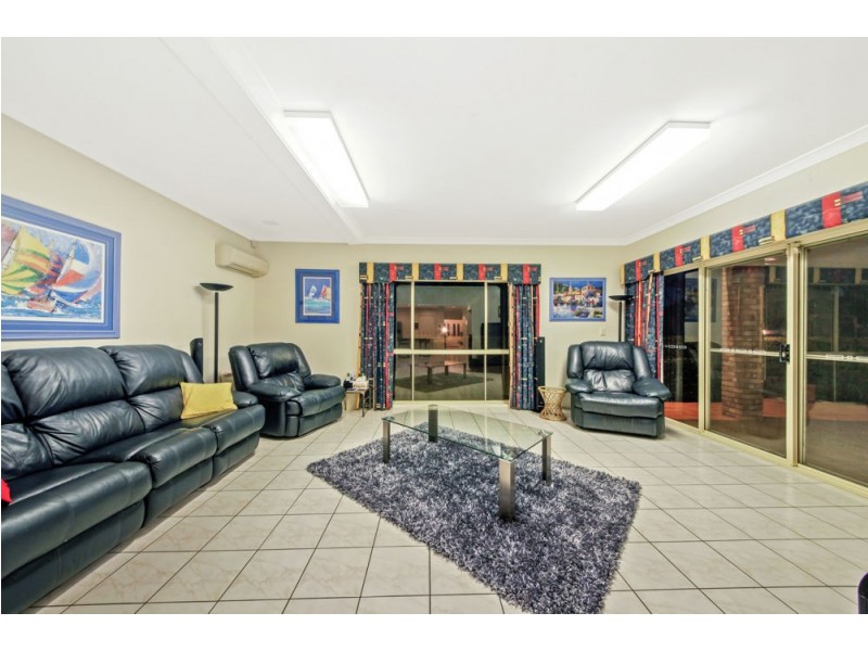 36 Hidden Valley Drive, Eatons Hill QLD 4037