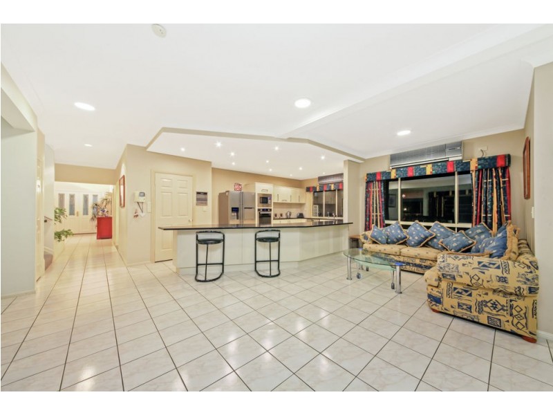 36 Hidden Valley Drive, Eatons Hill QLD 4037