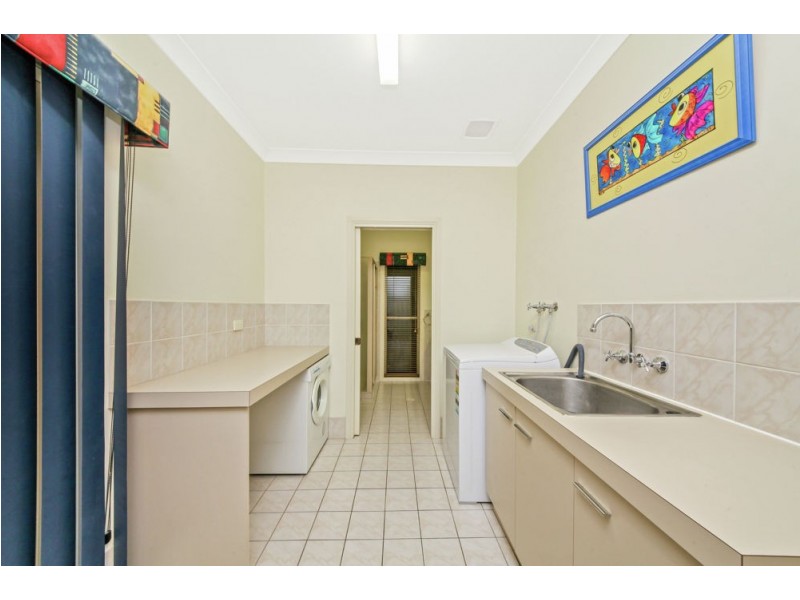 36 Hidden Valley Drive, Eatons Hill QLD 4037