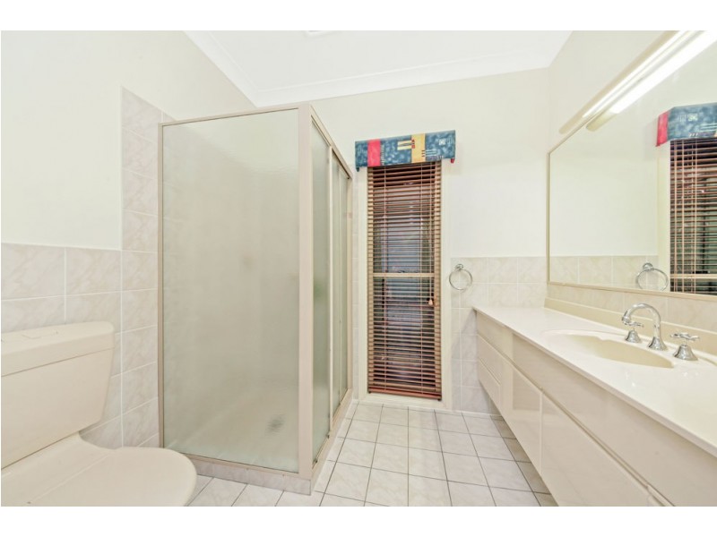 36 Hidden Valley Drive, Eatons Hill QLD 4037