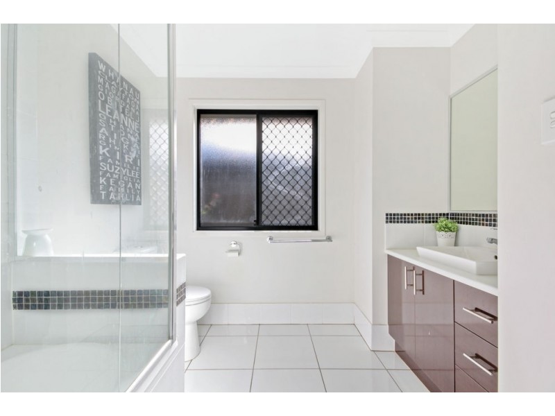 6 Miers Crescent, Murrumba Downs QLD 4503