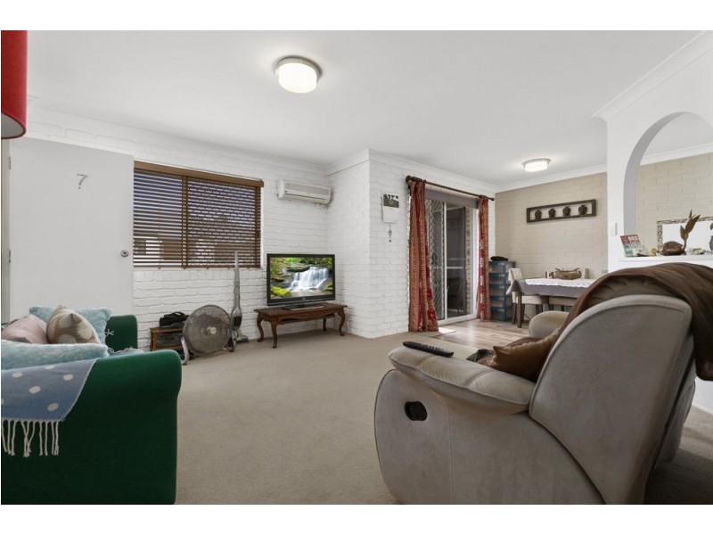 7/19 Lower King Street, Caboolture QLD 4510