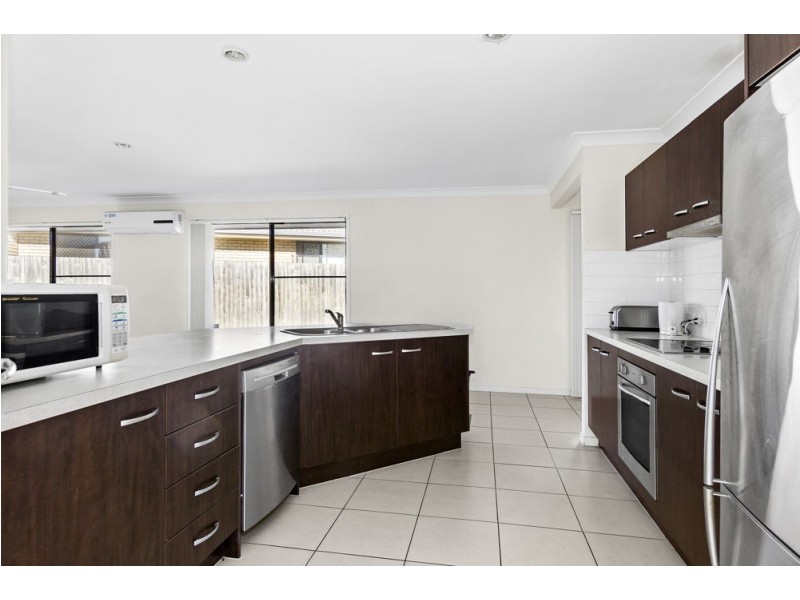 21 Wakeham Street, Kallangur QLD 4503