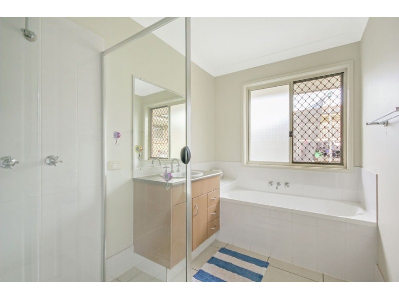 36 Tylah Street, Kallangur QLD 4503