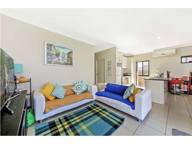 1 Wells Close, North Lakes QLD 4509