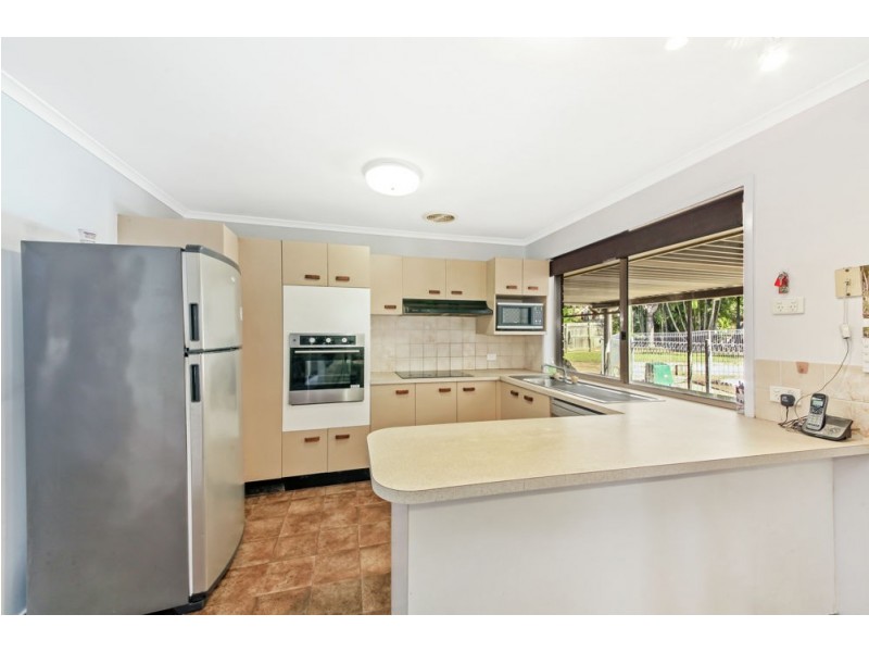 5 Oberong Court, Petrie QLD 4502