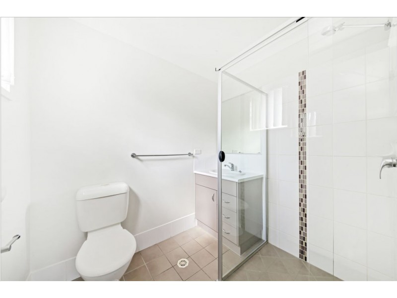 17 Adam Court, Kallangur QLD 4503