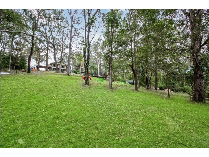 142 Queens Road, Everton Park QLD 4053