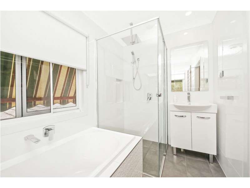 142 Queens Road, Everton Park QLD 4053