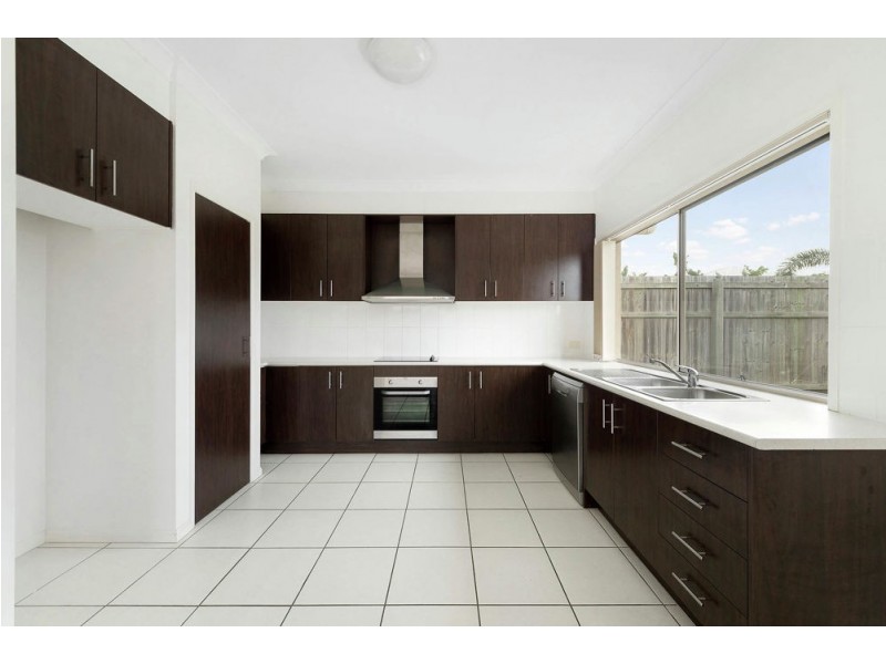 7 Glider Street, North Lakes QLD 4509