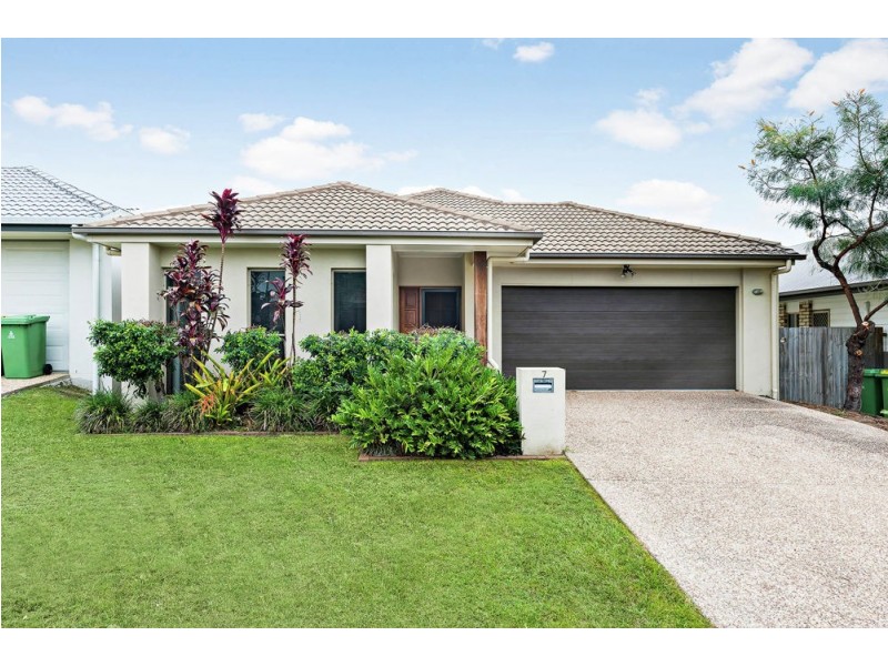 7 Glider Street, North Lakes QLD 4509