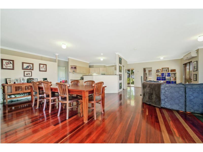 16 Cherington Way, Murrumba Downs QLD 4503