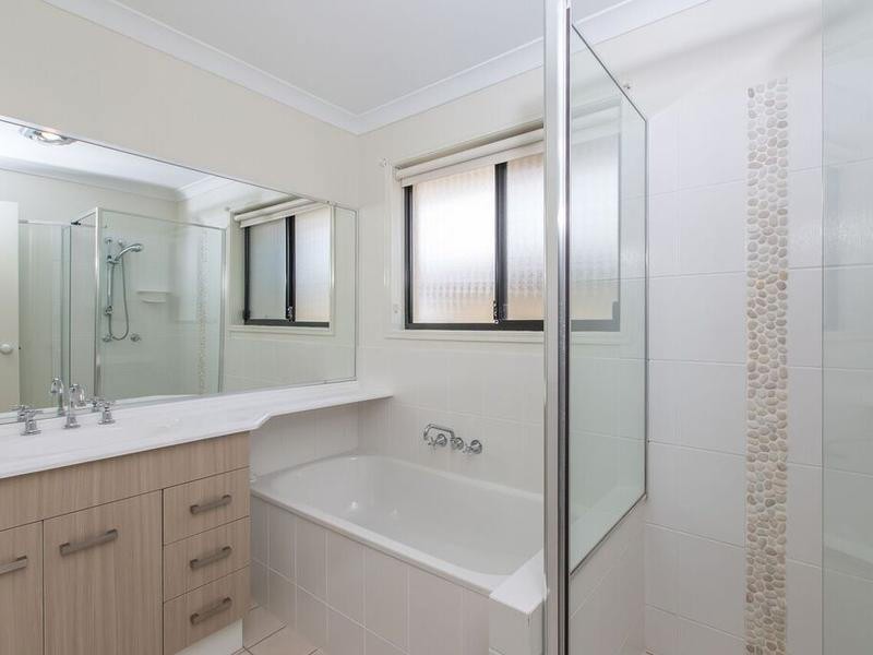 6 Crane Street, North Lakes QLD 4509