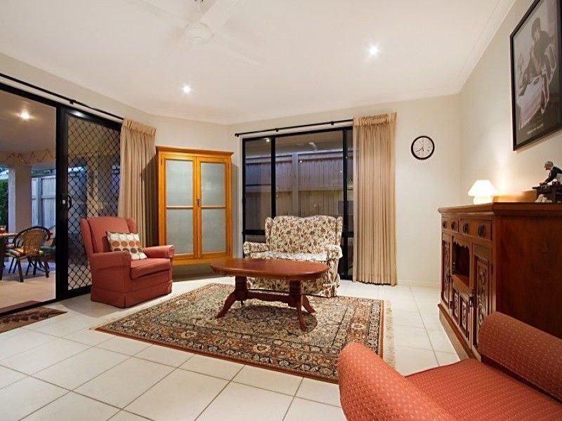 6 Crane Street, North Lakes QLD 4509