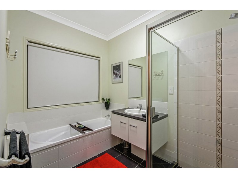 48 Pandorea Circuit, North Lakes QLD 4509