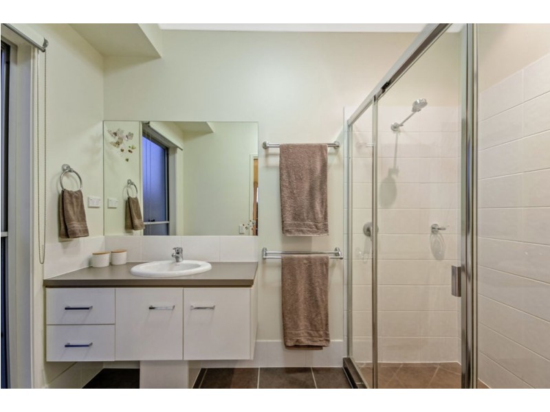 48 Pandorea Circuit, North Lakes QLD 4509