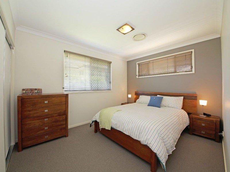 24 Forrestal Circuit, North Lakes QLD 4509