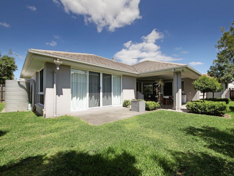 24 Forrestal Circuit, North Lakes QLD 4509