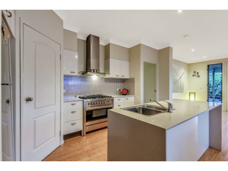 16 Webster Court, Petrie QLD 4502