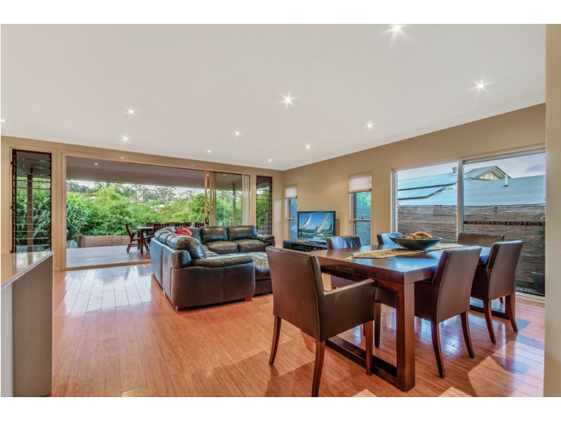 16 Webster Court, Petrie QLD 4502