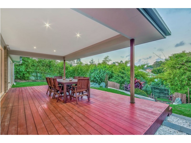 16 Webster Court, Petrie QLD 4502