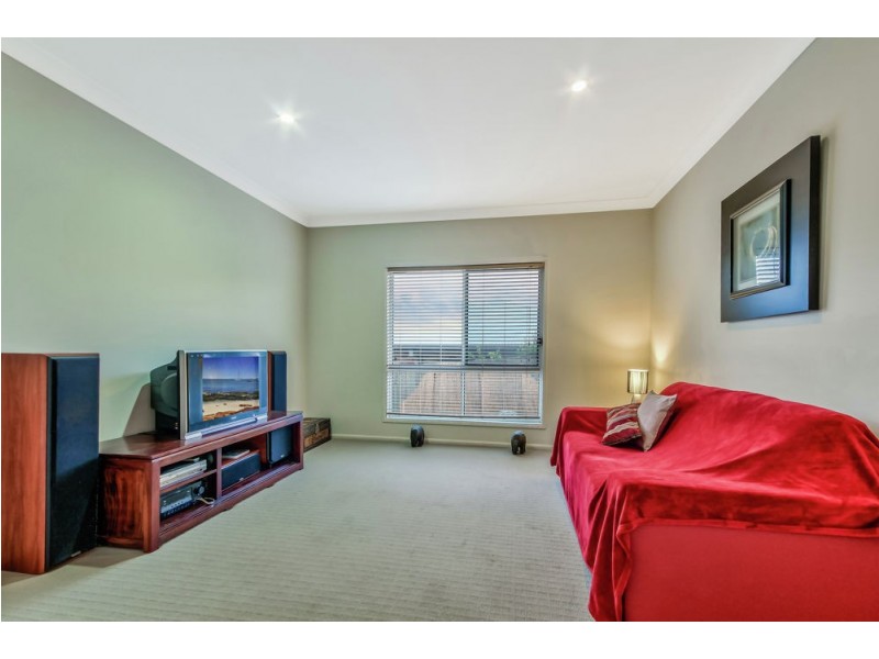 16 Webster Court, Petrie QLD 4502