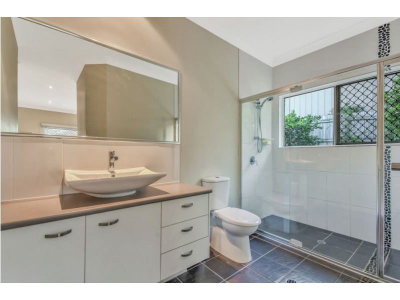 16 Webster Court, Petrie QLD 4502