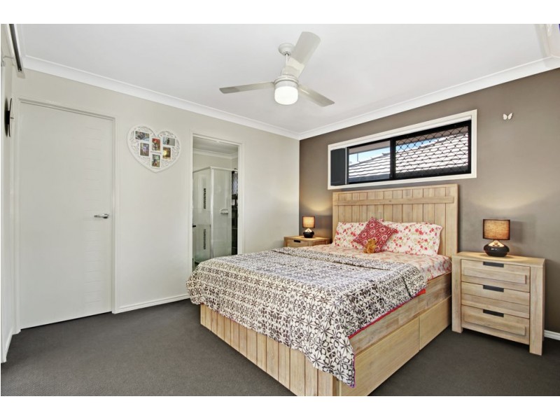52 Otway Circuit, Fitzgibbon QLD 4018