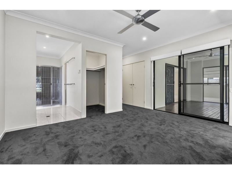 28 Waterway crescent, Murrumba Downs QLD 4503