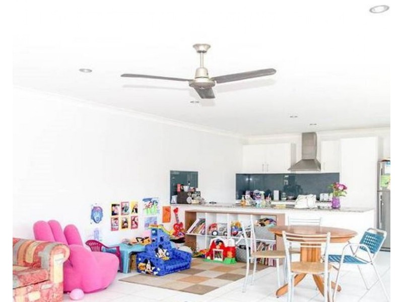 1/54 Reibelt Drive, Caboolture QLD 4510