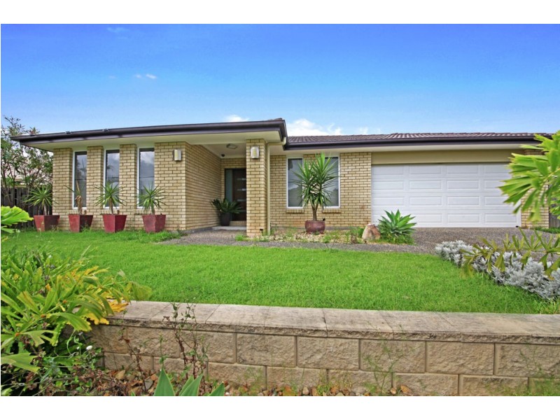 27 Stirling Esplanade, Griffin QLD 4503