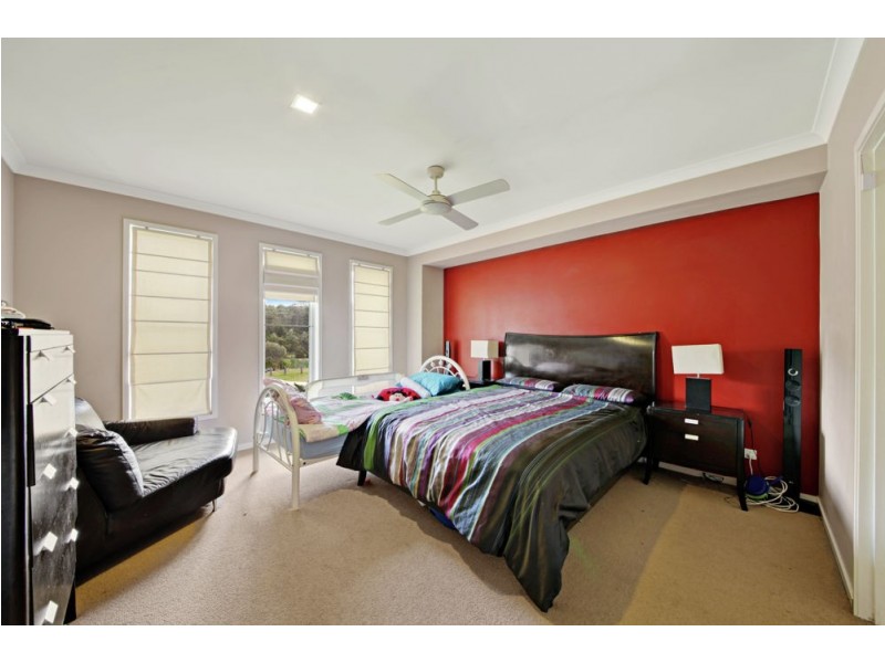 27 Stirling Esplanade, Griffin QLD 4503