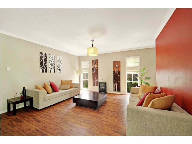 27 Stirling Esplanade, Griffin QLD 4503