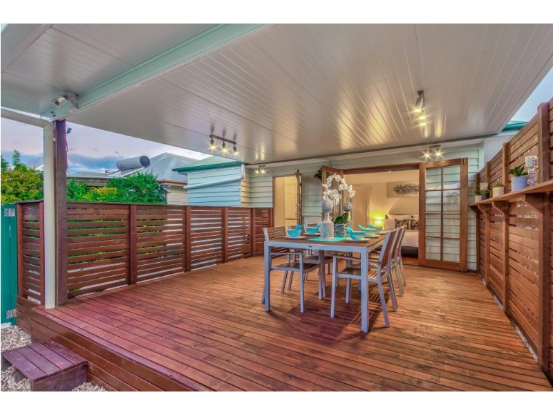 10 High Street, Brighton QLD 4017