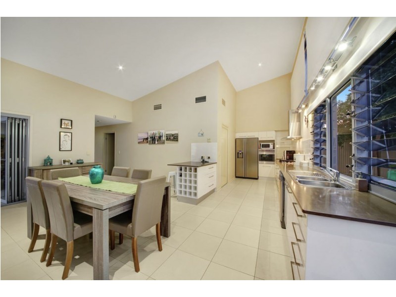 11 Lagoon Court, Murrumba Downs QLD 4503