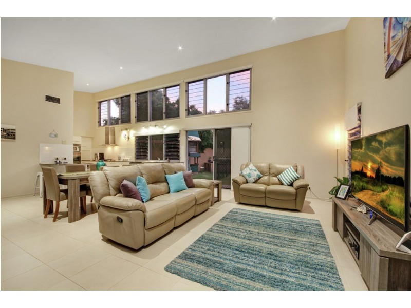 11 Lagoon Court, Murrumba Downs QLD 4503