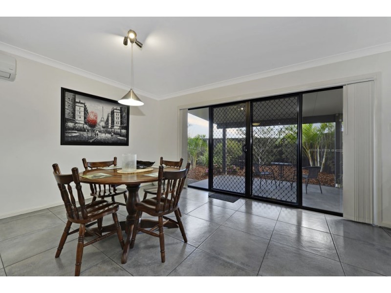 9 Madison Avenue, North Lakes QLD 4509