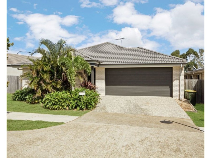 6 Denham Crescent, North Lakes QLD 4509