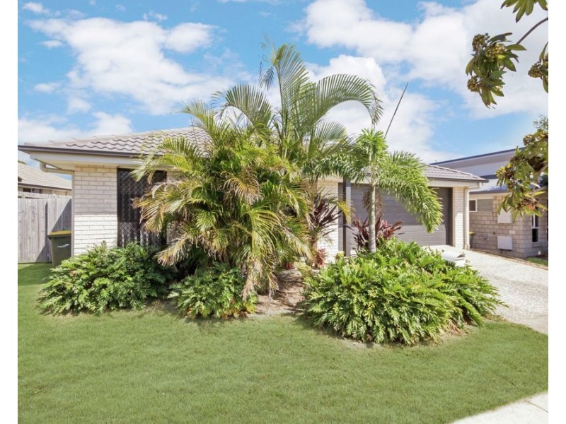 6 Denham Crescent, North Lakes QLD 4509
