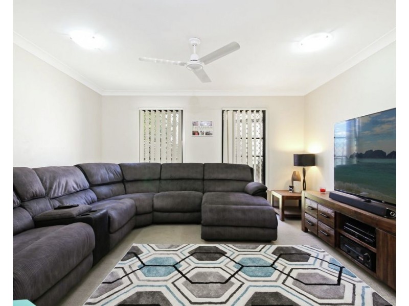6 Denham Crescent, North Lakes QLD 4509