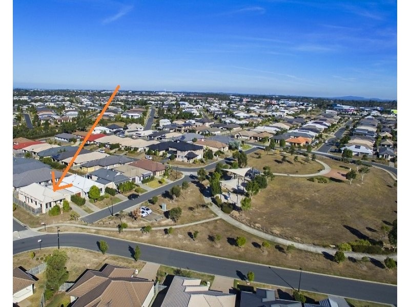 1 Wells Close, North Lakes QLD 4509