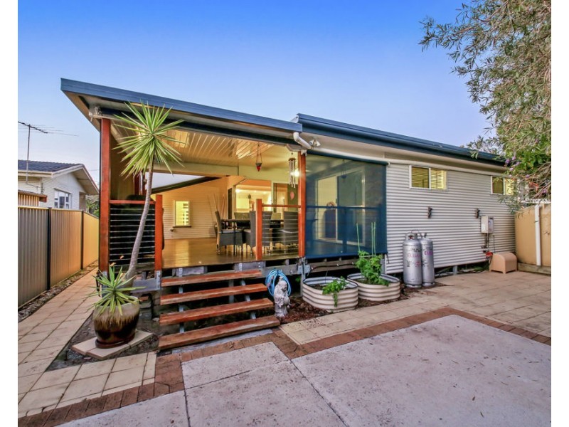5 Rotary Crescent, Redcliffe QLD 4020